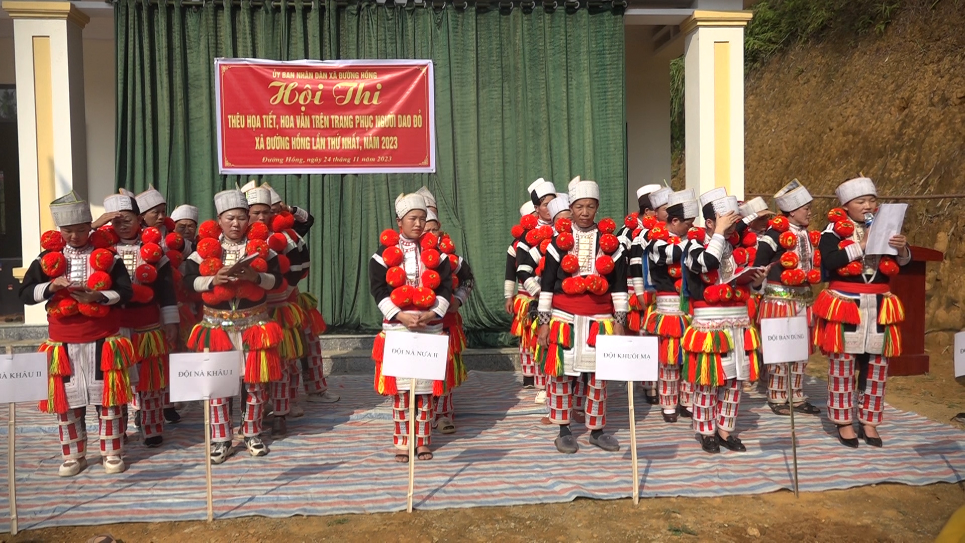 Hội thi thêu họa tiết, hoa văn trên trang phục người Dao đỏ xã Đường Hồng lần thứ nhất, năm 2023