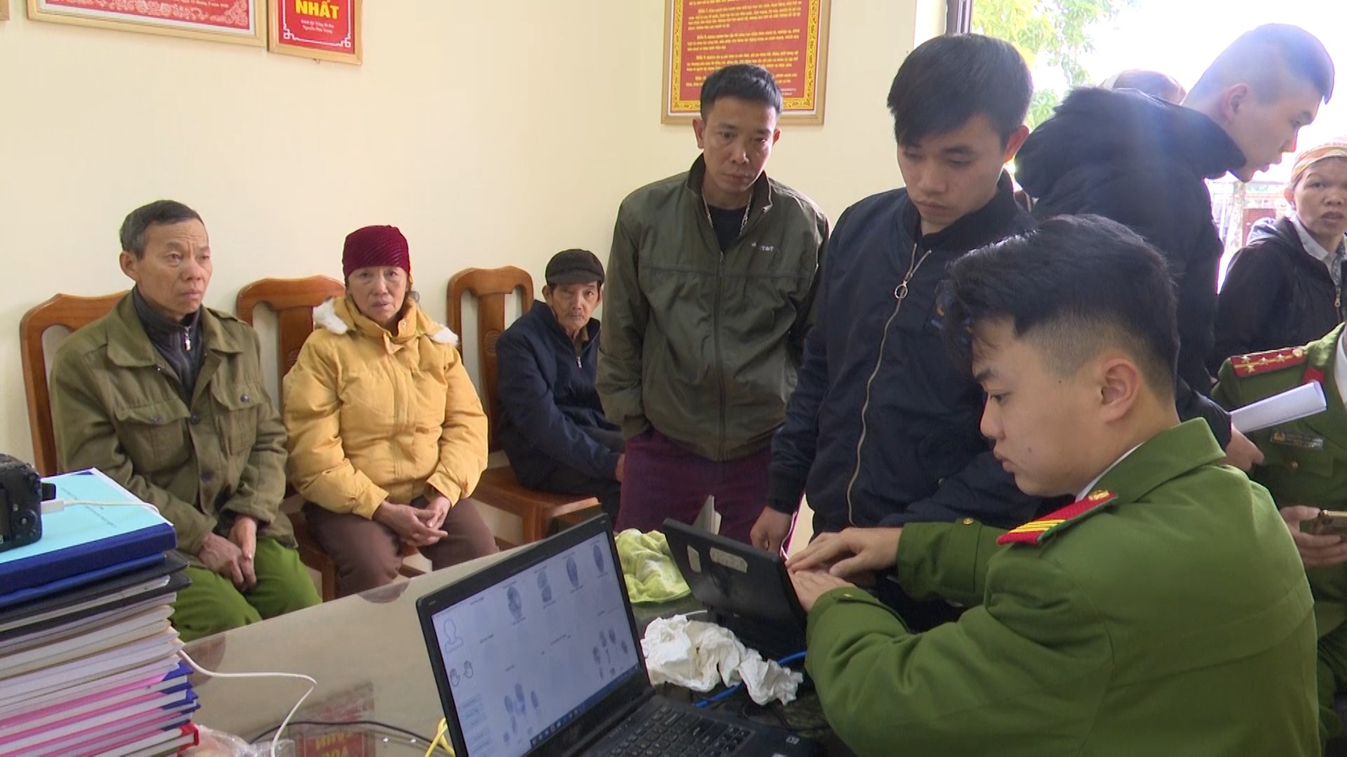 Xã Yên Định huyện Bắc Mê đẩy nhanh tiến độ chuyển đổi số định danh điện tử