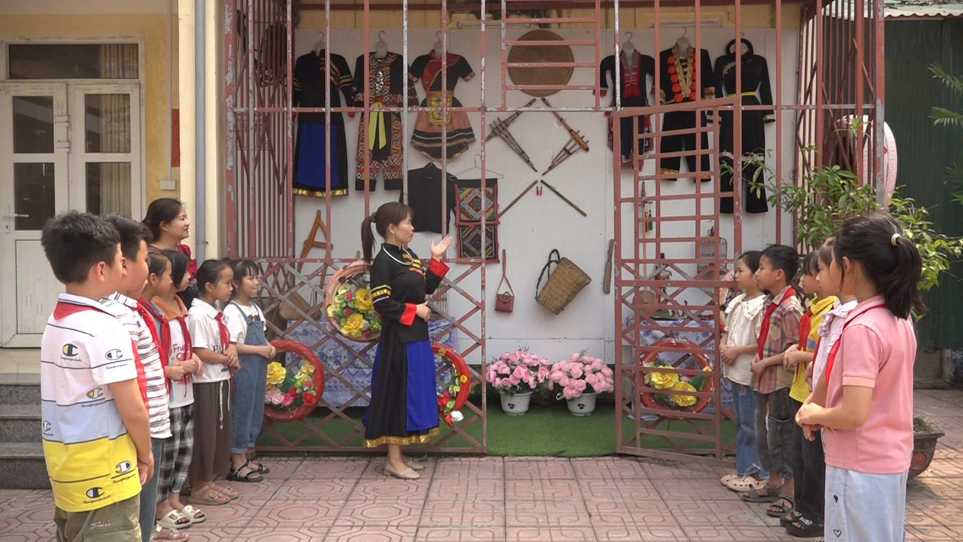 Trường tiểu học Trần Quốc Toản đưa văn hóa truyền thống vào giảng dạy