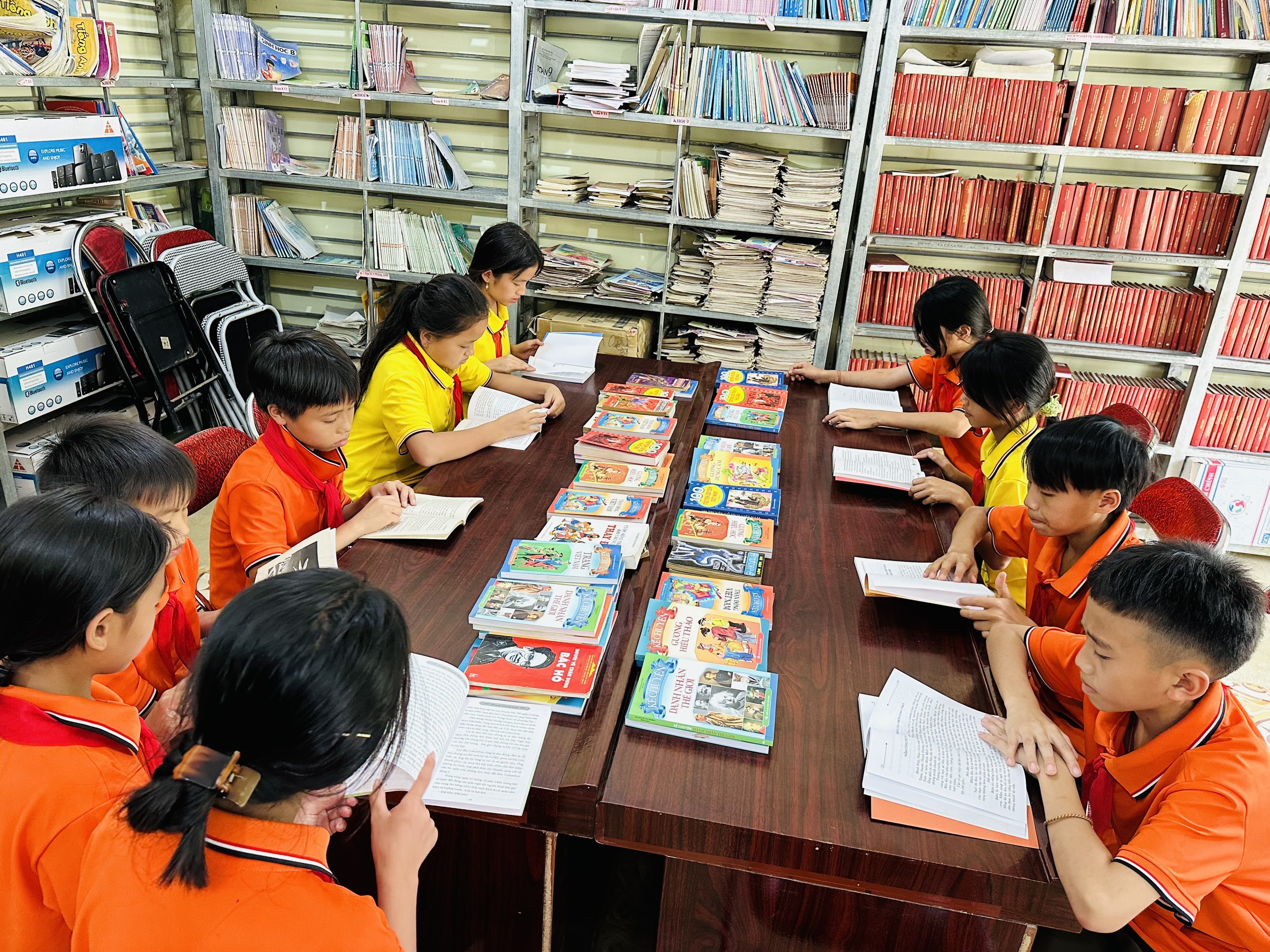 Trường PTDTBT THCS Yên Cường tổ chức các hoạt động hưởng ứng  ngày Sách Việt Nam năm 2024
