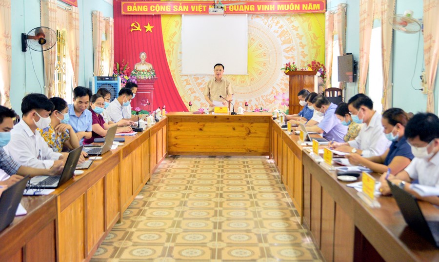 Đoàn công tác số 1 BTV Tỉnh ủy làm việc tại huyện Bắc Mê