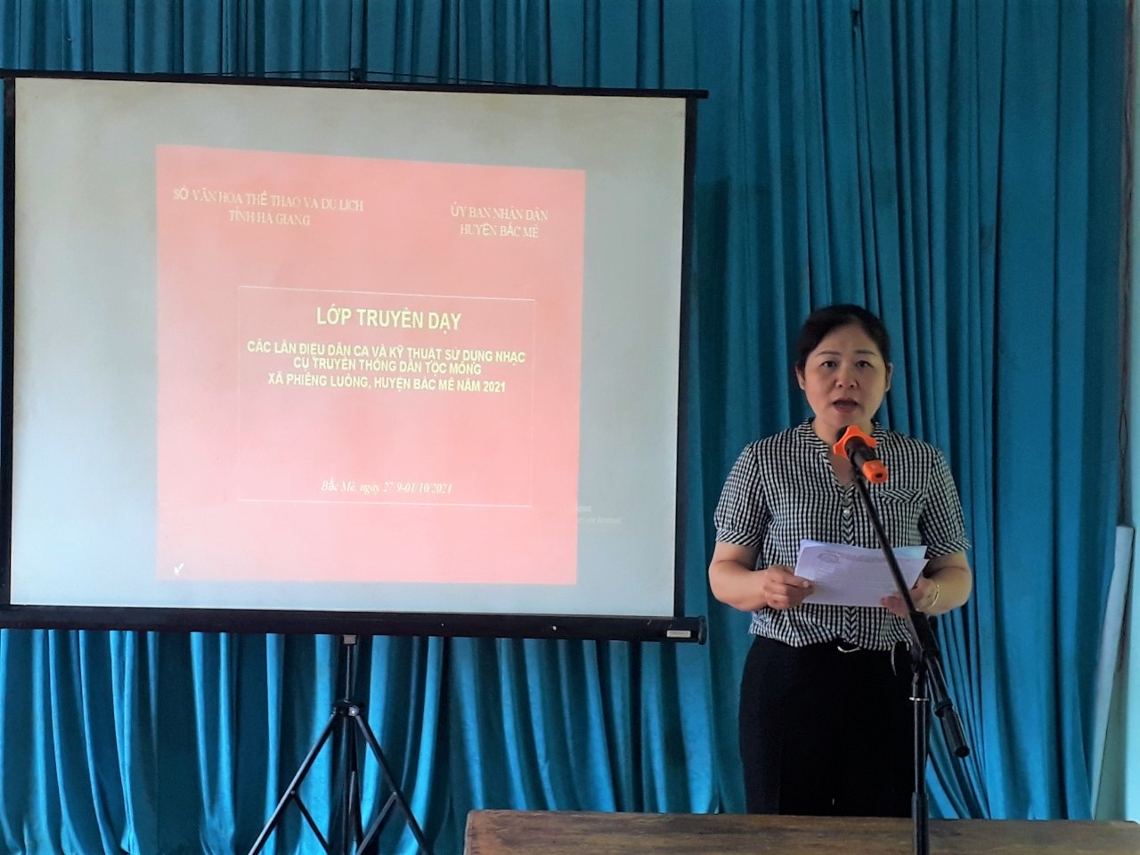 Khai mạc lớp truyền dạy các làn điệu dân ca, kỹ thuật sử dụng nhạc cụ truyền thống dân tộc Mông tại thôn Phiêng Luông xã Phiêng Luông 2021