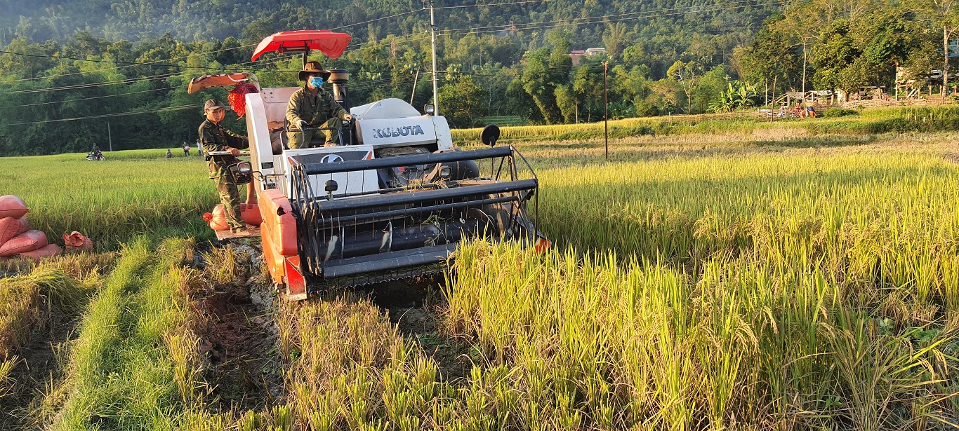 Xã Yên Định và Minh Ngọc thực hiện tốt cơ giới hóa trong sản xuất nông nghiệp
