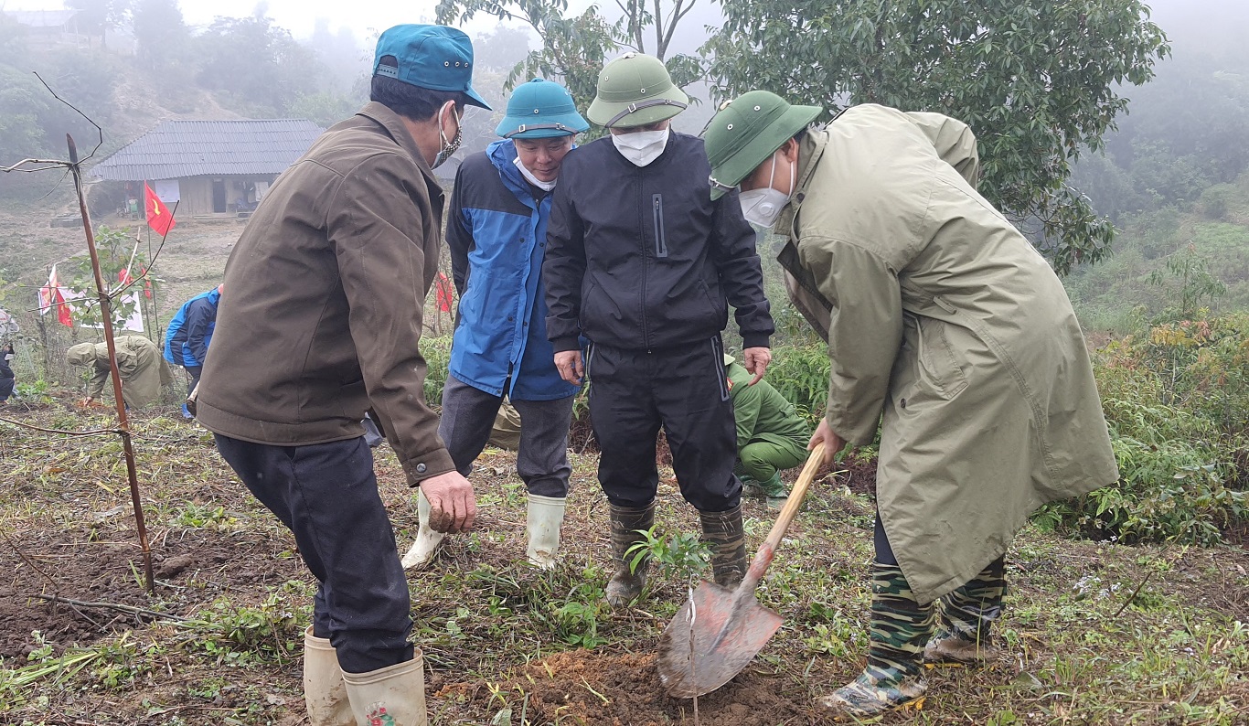 Xã Minh Ngọc phát động Tết trồng cây xuân Nhâm Dần 2022
