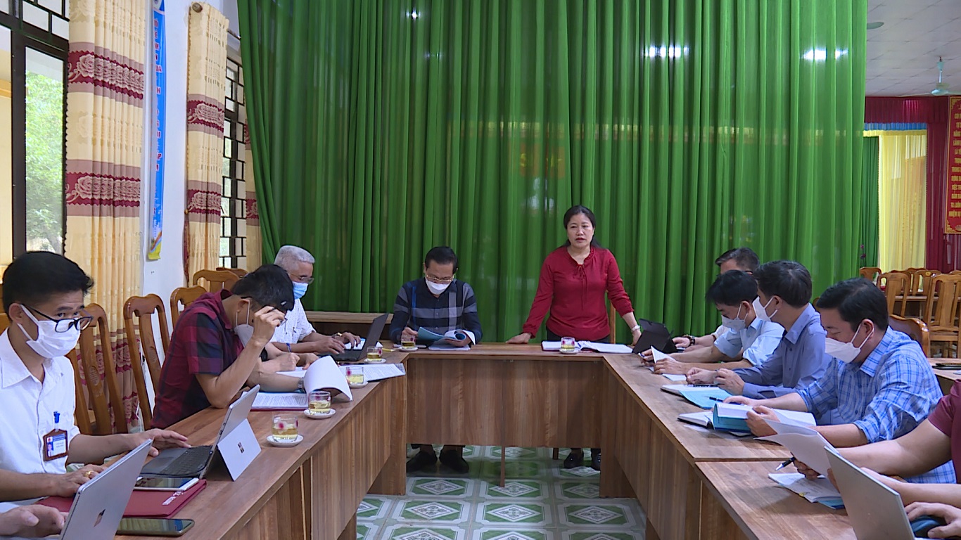 Chủ tịch UBND huyện Củng Thị Mẩy làm việc với Công ty cổ phần thép An Khang