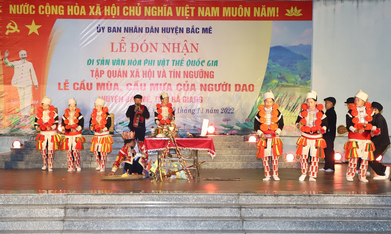 Lễ đón nhận danh mục Di sản văn hóa phi vật thể Quốc gia “Lễ Cầu mùa, cầu mưa” của dân tộc Dao huyện Bắc Mê