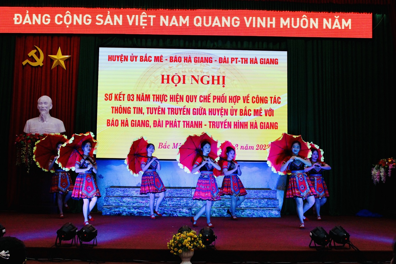 Hội nghị Sơ kết 03 năm thực hiện Quy chế phối hợp giữa huyện Bắc Mê với Báo Hà Giang và Đài PT-TH tỉnh Hà Giang