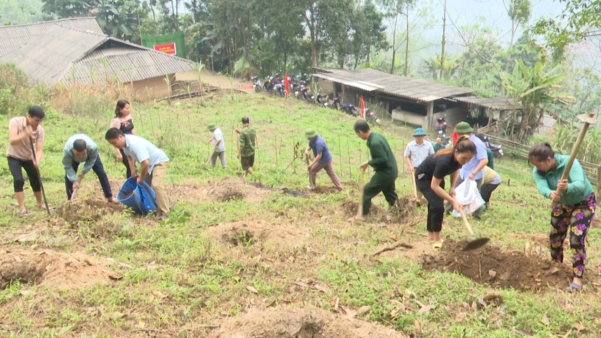 Xã Yên Định phát động chương trình cải tạo vườn tạp