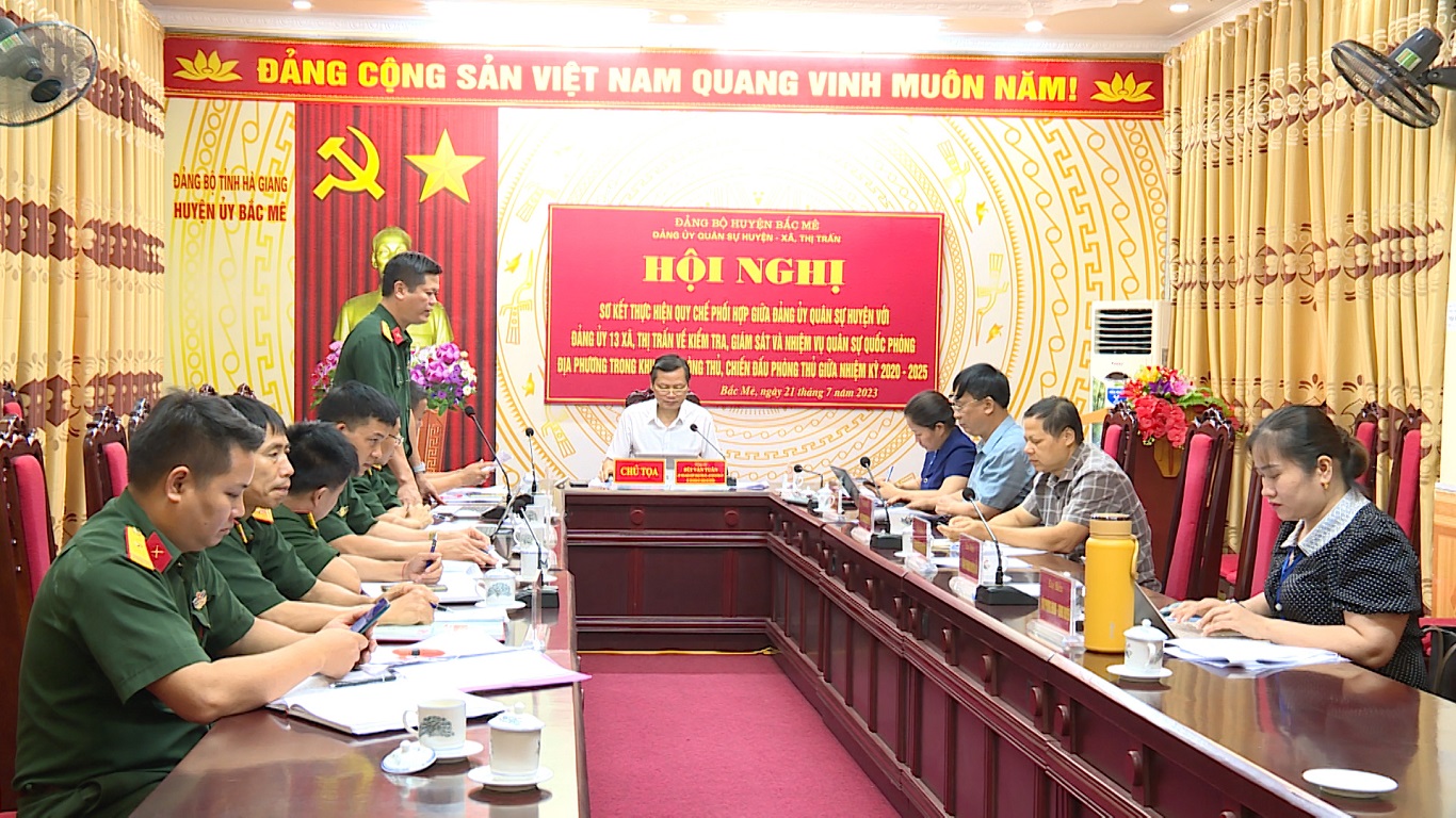 Hội nghị sơ kết quy chế phối hợp giữa Đảng ủy Quân sự huyện với Đảng ủy các xã, thị trấn